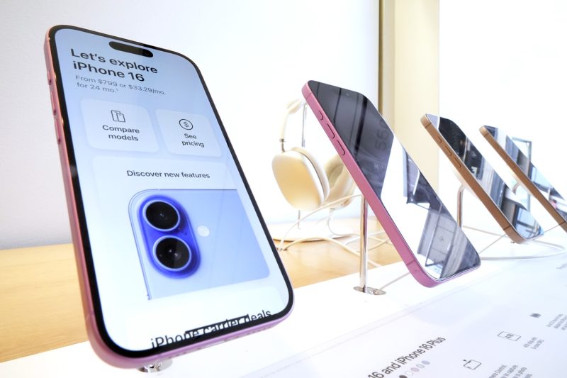 Apple looking to make ‘premium’-priced folding iPhones starting next year, analyst says