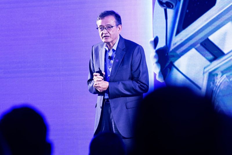 Trump demands resignation of Intel CEO over alleged China ties