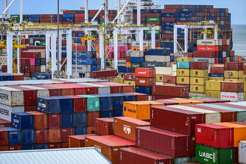 Retail panic: What the end of the ‘de minimis’ exemption means for brands across the globe