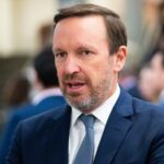 Trump blasts ‘lightweight’ Dem senator who criticized Putin summit in Alaska: ‘Stupid’