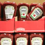 Kraft Heinz to split into two companies